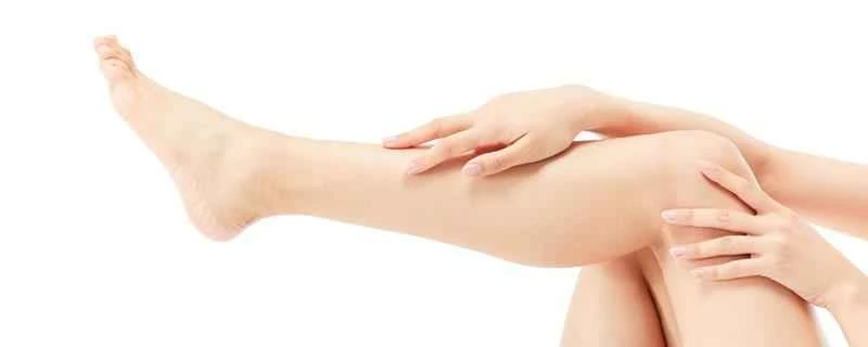 ふくらはぎ縮小注射と脂肪吸引、どちらが良いでしょうか？ふくらはぎ縮小注射を受けた後に脂肪吸引手術を受けることはできますか？