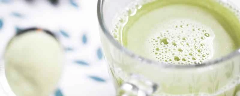 胃の弱い人は大麦若葉ジュースを飲んでも大丈夫ですか？胃の弱い人にはどんなお茶が良いですか？