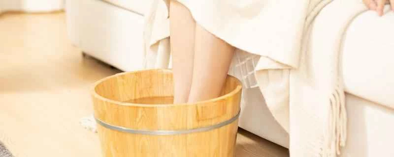 生姜湯に足を浸すとダイエットに効果がありますか？生姜湯に足を浸すのにおすすめのものは何ですか？